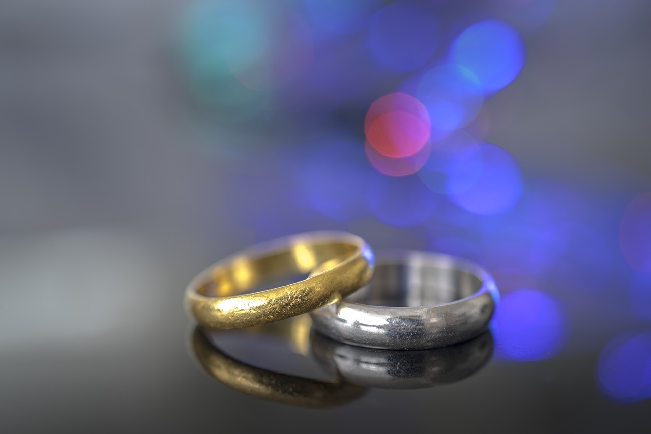 Platinum Elegant Wedding Ring